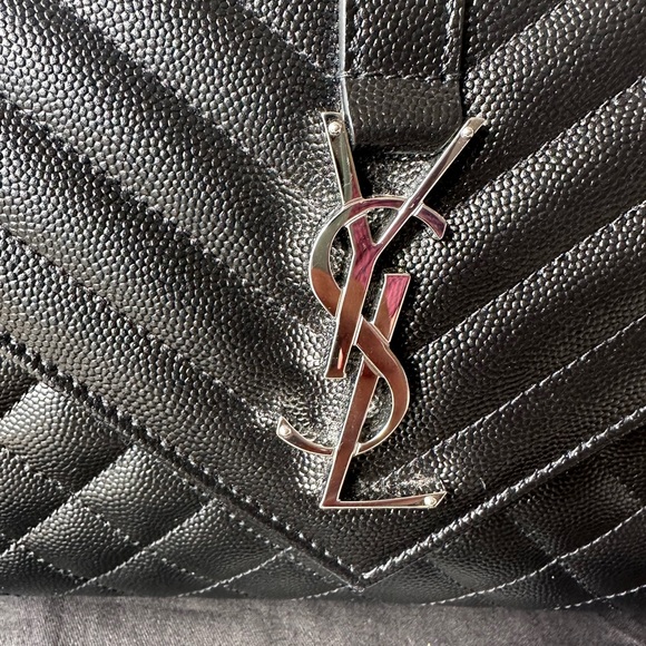 Saint Laurent Medium Envelope Bag - Picture 3 of 10